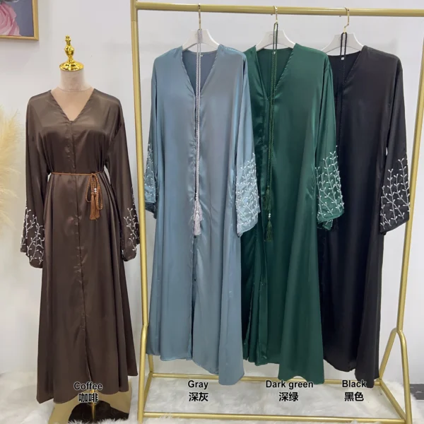 Pearl Essence Abaya - Image 8